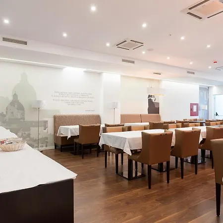 Capital Hotell
